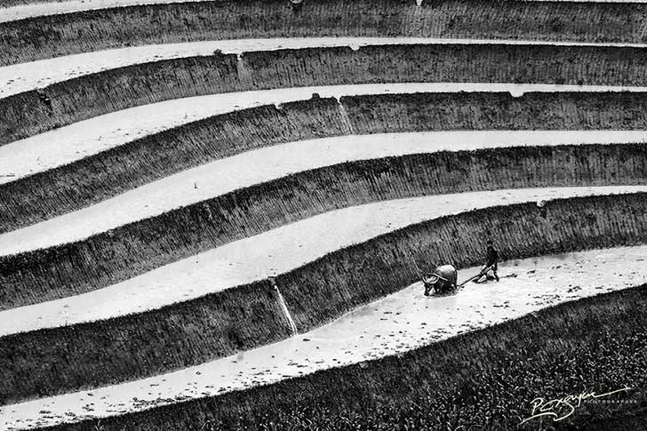 visions-of-vietnam-16-images-by-photographic-artist-nguyen-vu-phuoc-15__880