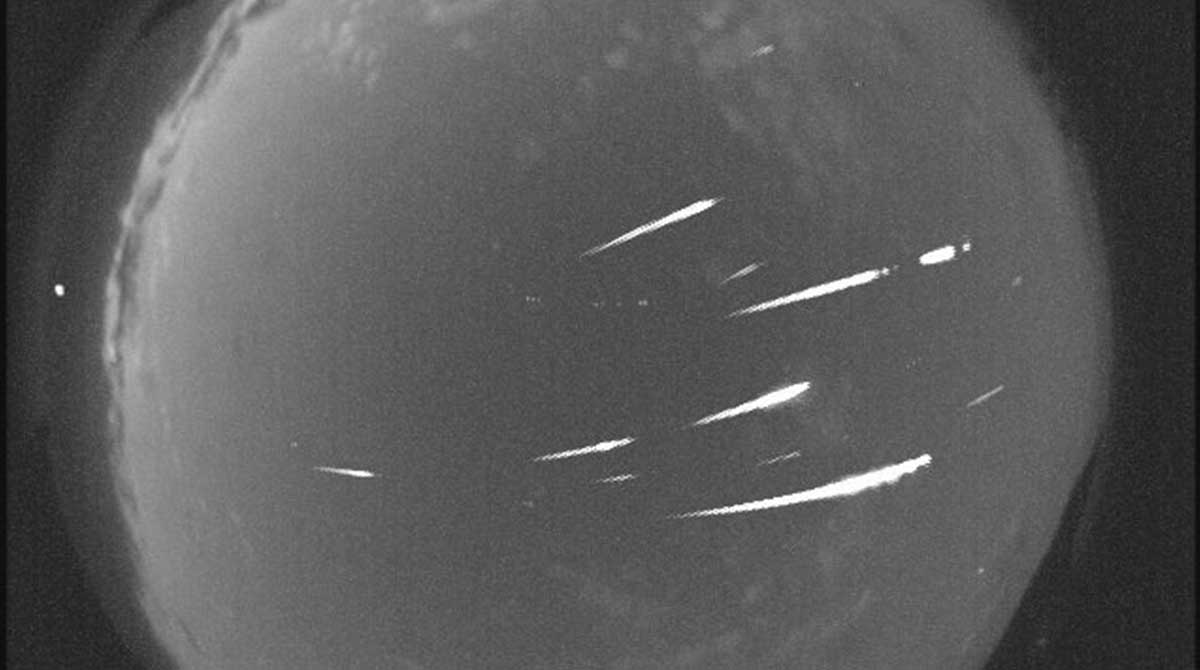 La Tierra Est A Punto De Atravesar La Cola Del Cometa Halley Upsocl